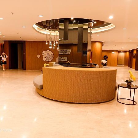 Shore 2 Residences 1Br Deluxe Room In Moa Complex Manila Exterior photo