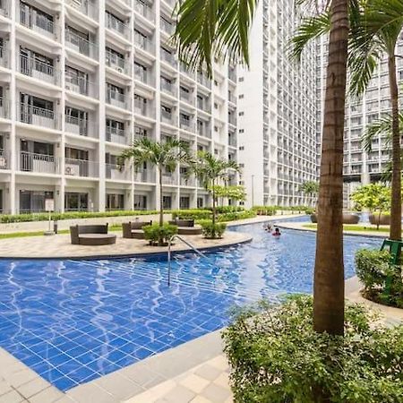 Shore 2 Residences 1Br Deluxe Room In Moa Complex Manila Exterior photo