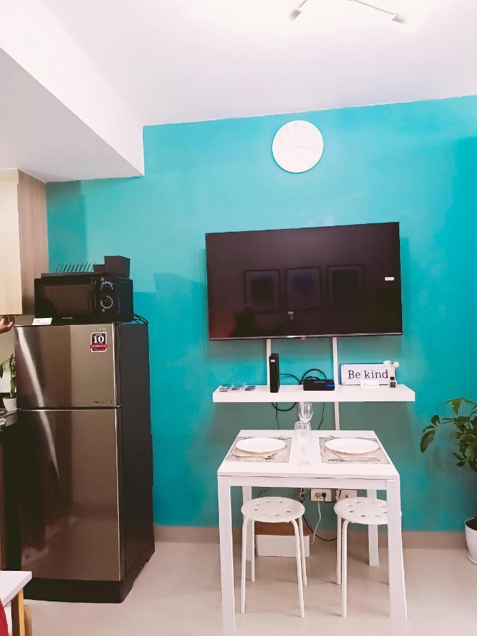 Shore 2 Residences 1Br Deluxe Room In Moa Complex Manila Exterior photo